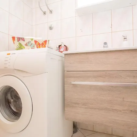 Family Apartment Bilic *