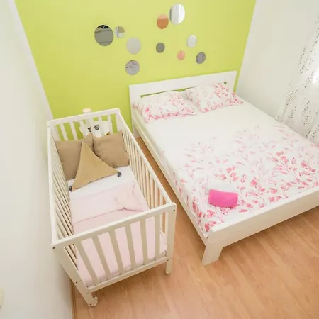 Family Apartment Bilic Apartment